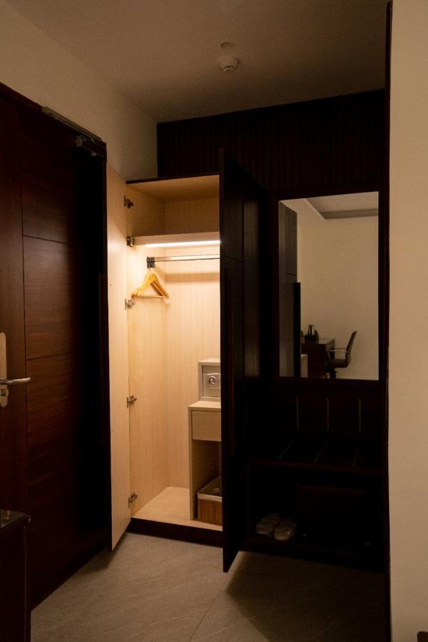 Hotel Smily Ludhiana Buitenkant foto
